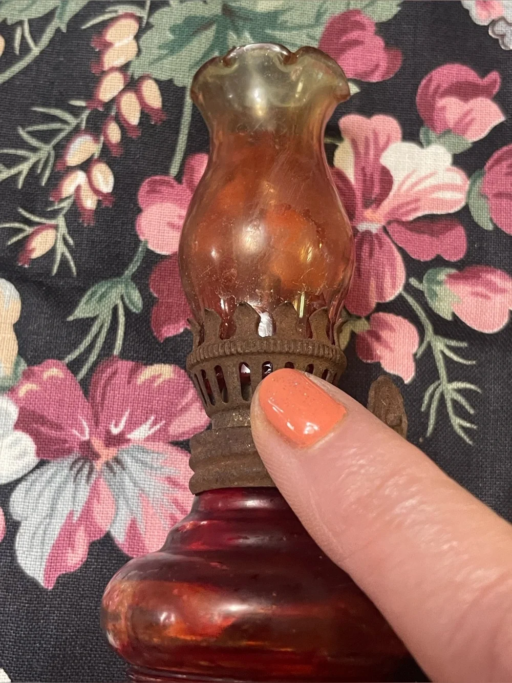 N/A decorative red